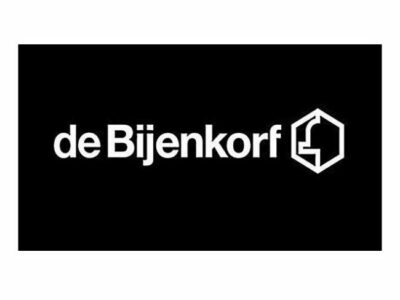 Uitgelichte afbeelding voor Kledingverhuur inclusief reiniging, nu ook via luxe warenhuis!